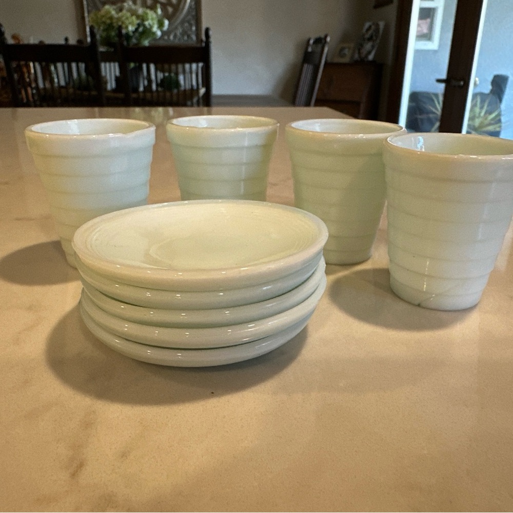 4 Akro Agate 2" Tumblers Glasses & 2-1/2” Plates 5 - White w/minor green veining